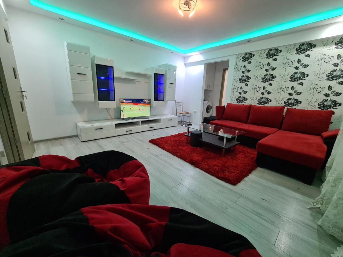 Апартаменти Apartament Ultra Central 1 Хунедоара Екстер'єр фото